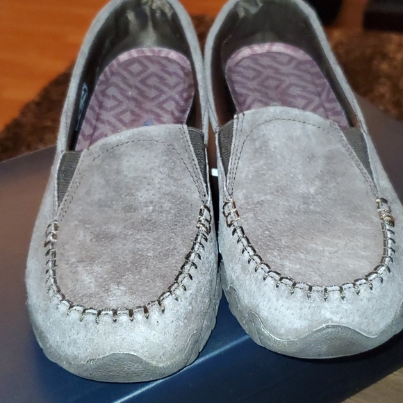 Skechers Shoes - Sketchers Loafers Grey Size 8